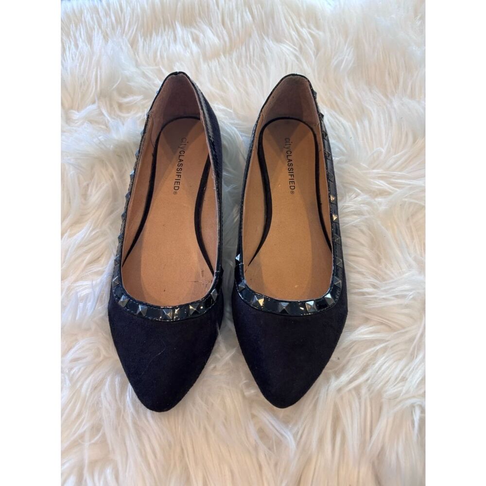 Cityclassified Black Pointed Stud-Trim Suede Flats - Picture 9 of 9